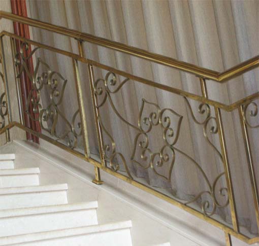 銅樓梯扶手
